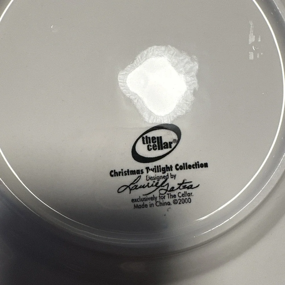 Set Of 4 The Cellar Chrismas Twilight Salad Plates Laurie Gates Snowman Bear‎